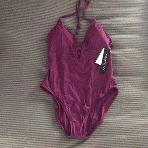 La Blanca One piece swimsuit 12